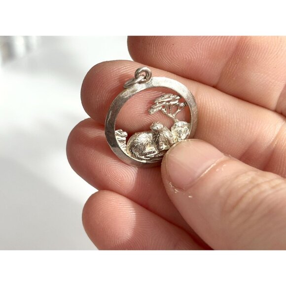 Meercat in a Tree Figural Sterling Silver 925 Vintage Pendant | Charm - Picture 10 of 12
